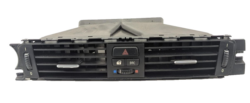 2006-2013 BMW 335xi E92 Center Dash AC Vents OEM