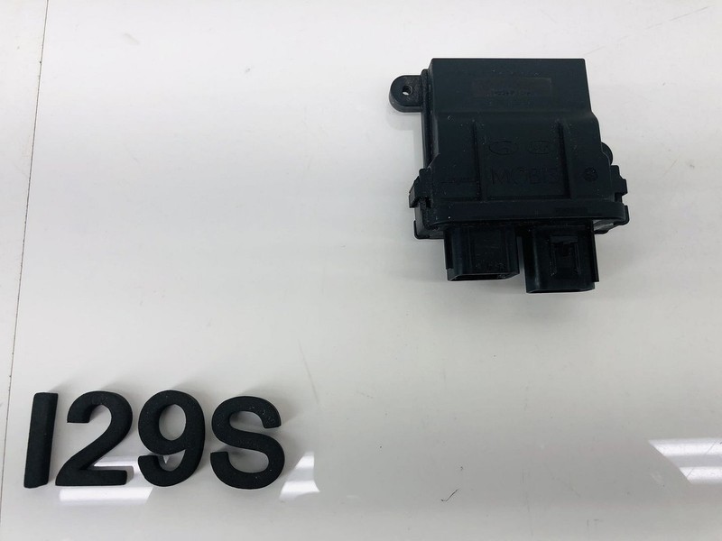 10-11 KIA SOUL FRONT RIGHT PASSENGER SIDE SEAT OCCUPANT SENSOR MODULE OEM