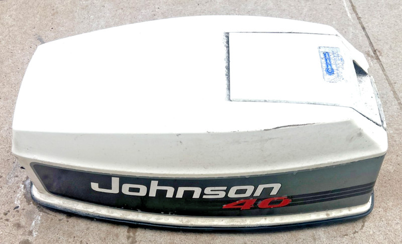 Johnson 199340hp Hood/Cowling NICE SHAPE!