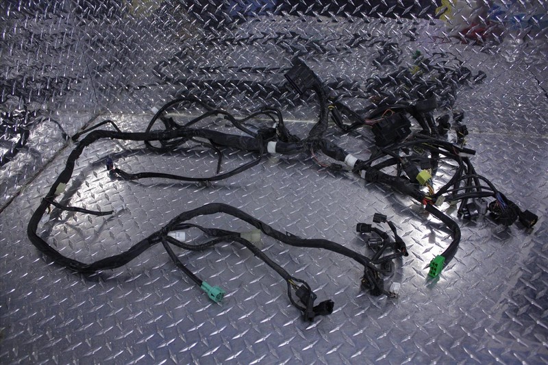 07 SUZUKI AN 400 BURGMAN MAIN WIRE WIRING HARNESS WITH PLUGS RELAYS AN400