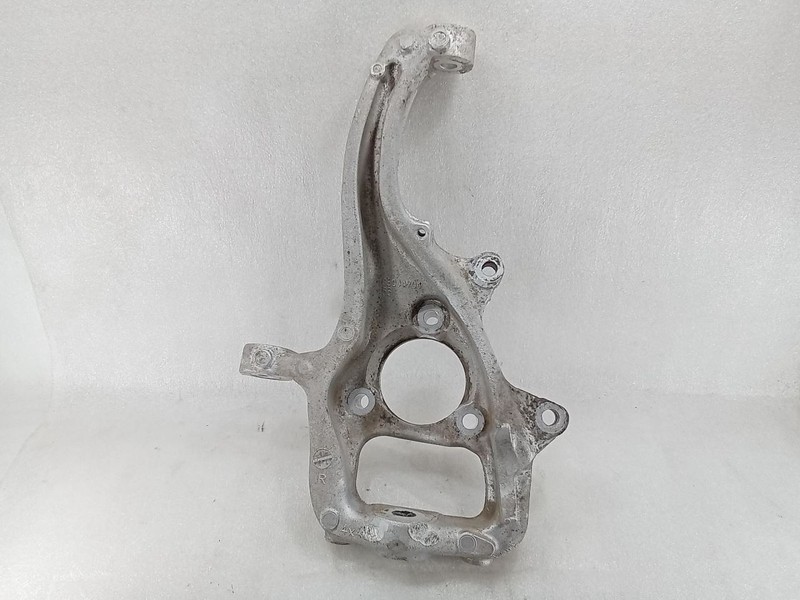 2013-2018 Dodge Ram 1500 4x4 206 Front Right Steering Knuckle 68044704