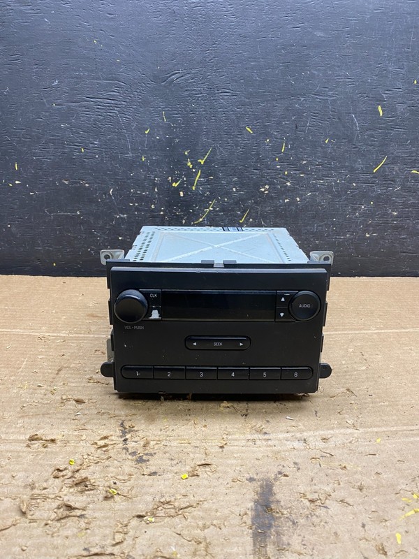 2009 Ford F150 Radio Stereo Audio AM/FMx1189 DG