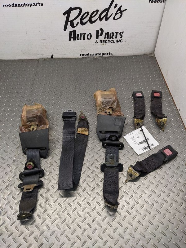 92-95 Civic OEM Passenger Right Driver Left seat belt buckle catch latch 1184803