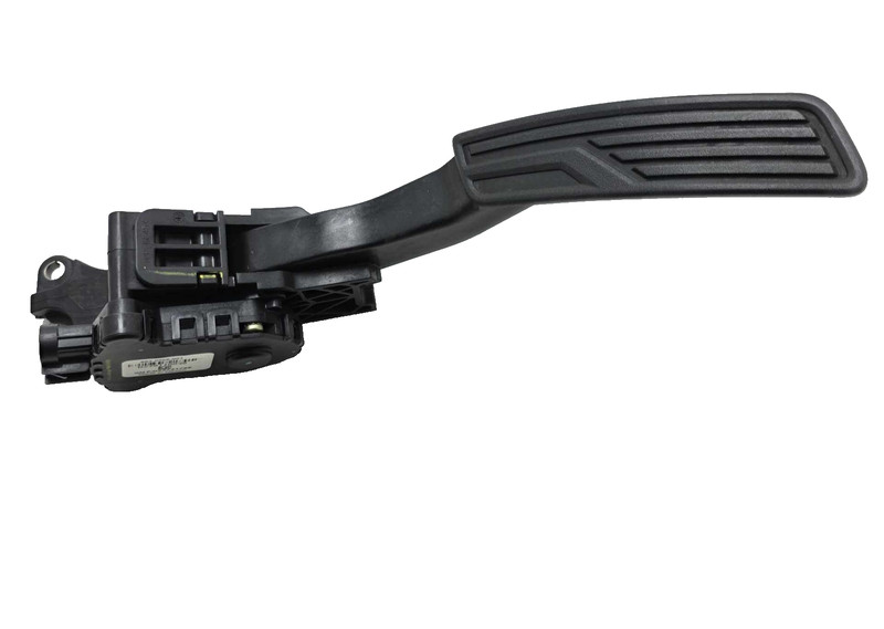 Chevrolet Camaro Accelerator Gas Pedal Assembly 2012 P/N 22741799