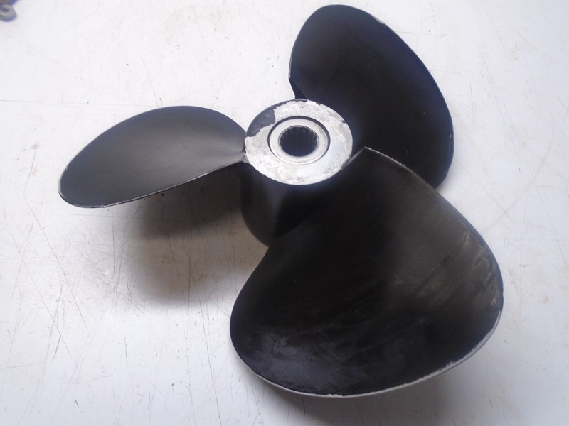 K2 Michigan Wheel Black Aluminum Propeller 15 X 17 082030-1
