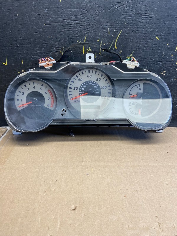 2003 to 2004 Nissan Xterra Frontier Speedometer Cluster Gauge OEM X8665 DG