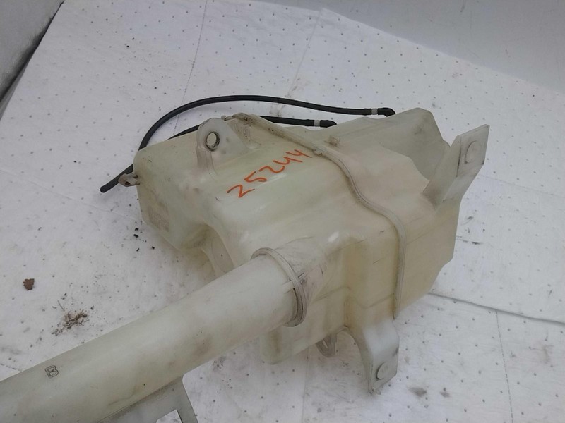 2010 MAZDA CX-9 Washer Fluid Reservoir OEM BP4K67482 180K Miles
