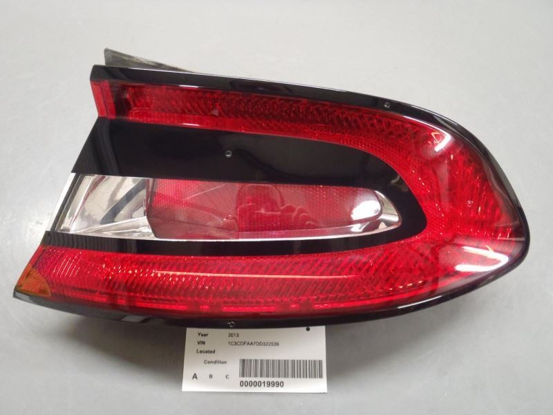 Right Passenger Side Tail Light Lamp Fits 2013-2016 Dodge Dart 47719