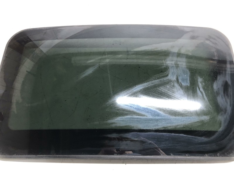 SUNROOF GLASS ONLY FITS 98 99 00 01 02 03 Volkswagen Beetle