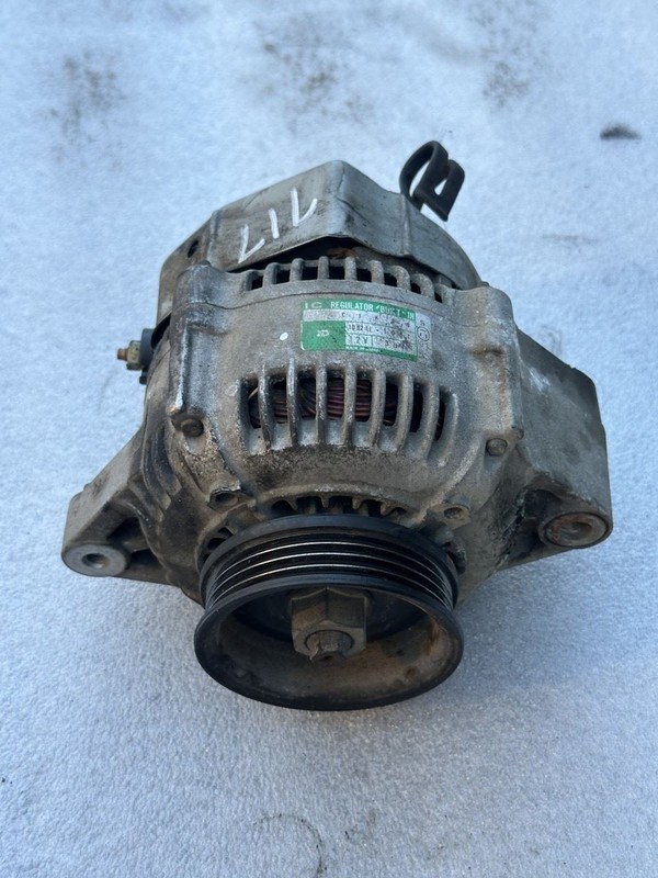 1984 1985 HONDA ACCORD ALTERNATOR NIPPONDENSO OEM (FOR CARBURETED ENGINE MODELS)