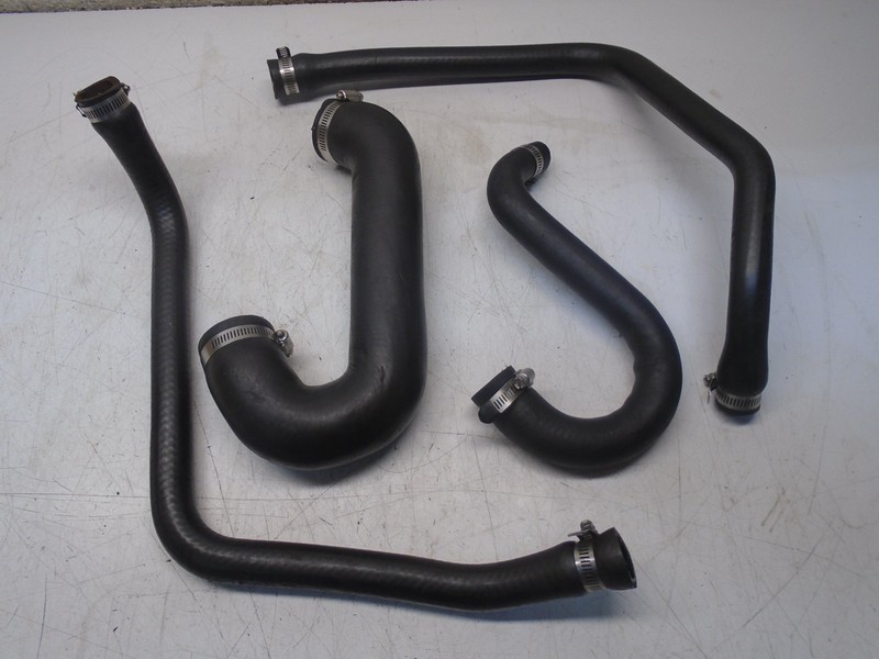 Y3a Mercury 4.3L 5.0L 5.7L 4 Piece Cooling Hose Set Not Complete