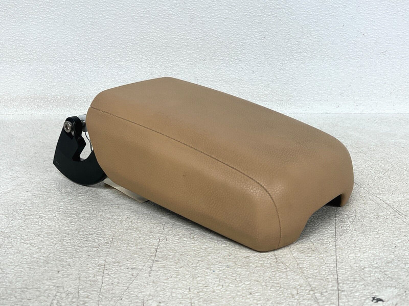 ⭐2015-2018 PORSCHE MACAN S FRONT CENTER CONSOLE ARMERST LID BEIGE OEM LOT2575