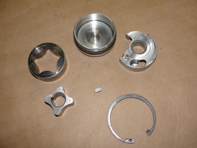 04 POLARIS MSX 110 TURBO OIL PUMP ASSEMBLY