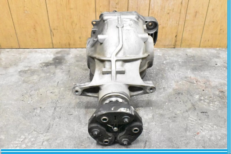 09-12 BMW 750i F01 4.4L V8 Rear Diff Differential Axle Carrier 7577097-05 OEM