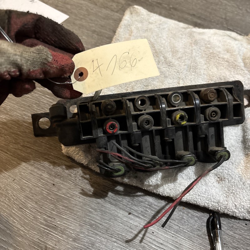 2018-2024 VOLVO VNL 760 ABS MODULATOR VALVE Missing P/N