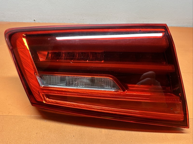 7376475 | 2017 - 2020 BMW 530I LEFT SIDE INNER TAIL LIGHT OEM LED LR LH