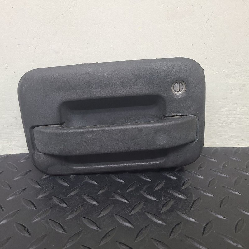 04-14 Ford F150 Front Right Door Handle W/ Lock Cylinder OEM 9L3Z-1522404-DA
