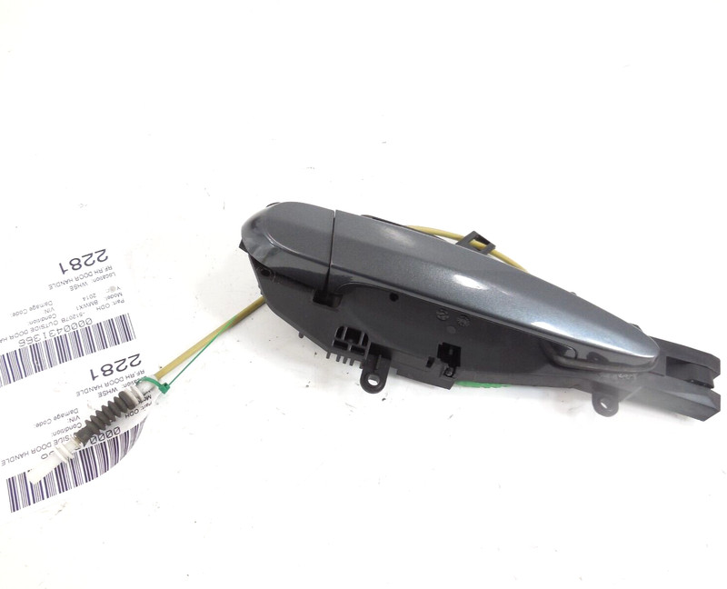 2012-2015 BMW X1 Front Exterior Door Handle Passenger Right OEM W/o Comfort