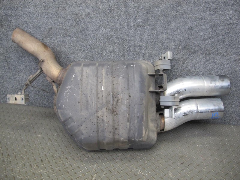 2006-2010 BMW E63 E64 M6 REAR LEFT EXHAUST MUFFLER W TIPS