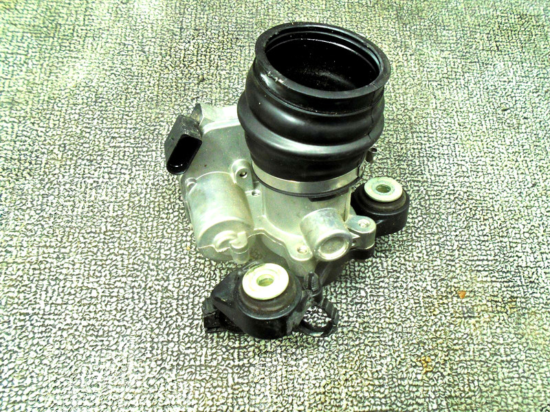 ELECTRIC BOOST CONTROL VALVE KIT 884408A07 Mercury Mariner 135-300 Hp Verado #1