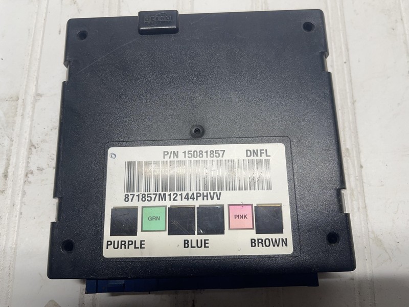 2002 Chevrolet Suburban Tahoe Yukon Body Control Module 15081857