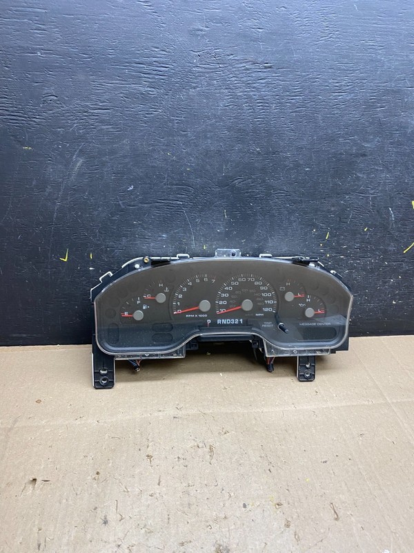 2003 Ford Explorer Speedometer Cluster Gauge Oem u4786 DG