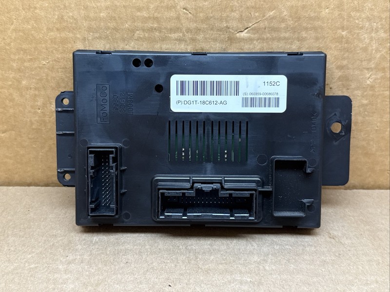 2013 Ford Taurus Climate Temp Temperature Control Module DG1T-18C612-AG