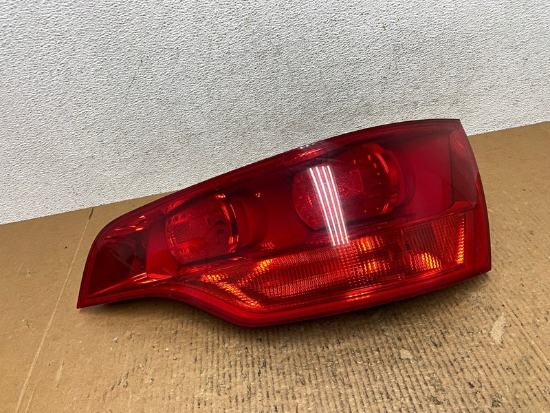 2007 2008 2009 Audi Q7 Right Passenger Rh Side Tail Light Oem AE1542 LK