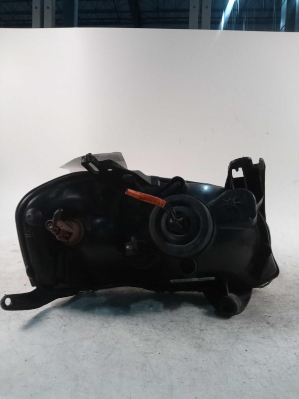 2004 Mazda Tribute Left Headlight Assembly Red OEM 44688 Used 183K Miles