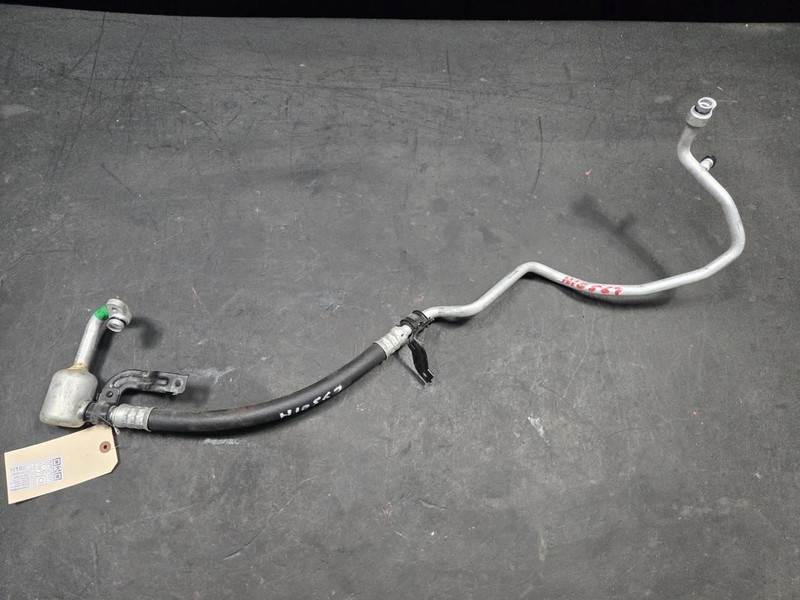 A/C Refrigerant Suction Hose 2019 Honda CR-V 80312-TLA-A01 2017 2018 2020 - 2022