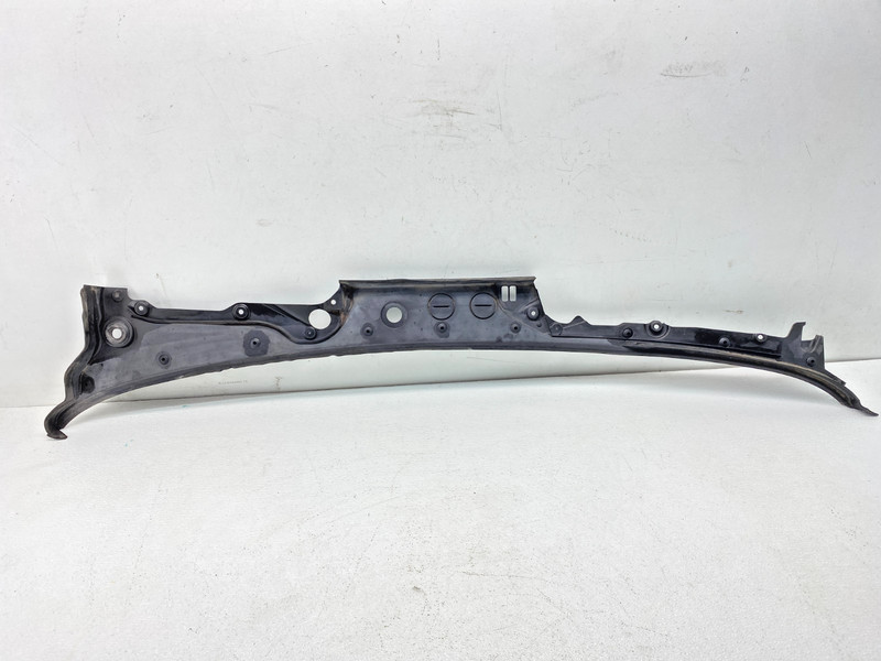 11-18 BMW F06 F13 640 650 M6 Front Upper Windshield Wiper Cowl Cover Panel OEM✅