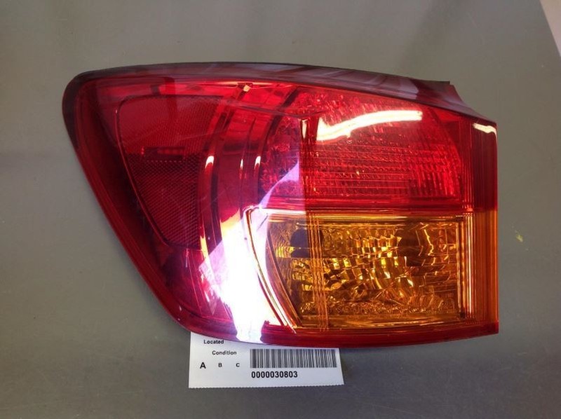 Left Driver Side Tail Light Lamp Fits 2006-2008 Lexus IS250 IS350 78848