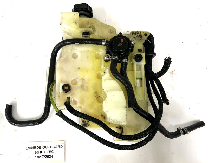 Evinrude Outboard ETEC 15 25 30hp Oil Tank 5006493 5008994 FRESHWATER!