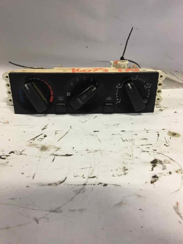Heater A/c Control MITSUBISHI ECLIPSE 00 01 02