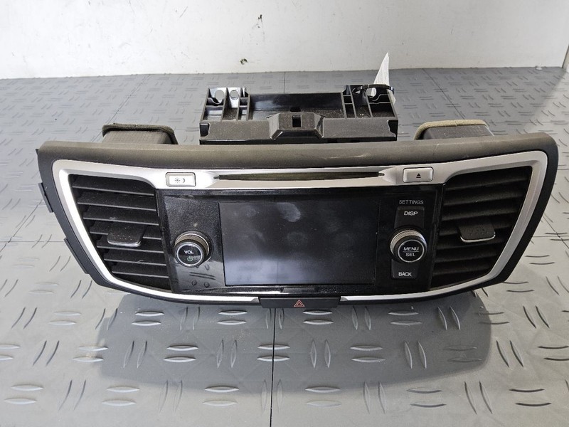 2014-2015 Honda Accord Radio Receiver and Face Panel EX-L w/o Navigation