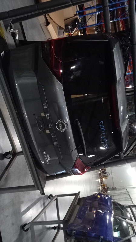 Used Deck Lid fits: 2023 Nissan Rogue rear view camera power liftgate Grade A