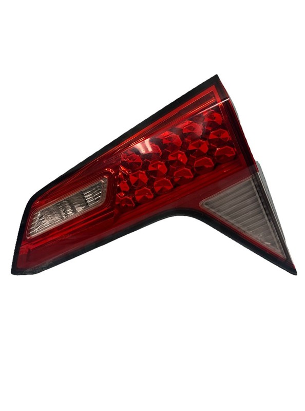 Honda HRV tail light 2016 2018 liftgate mounted right side assy OEM 34150T7SA01