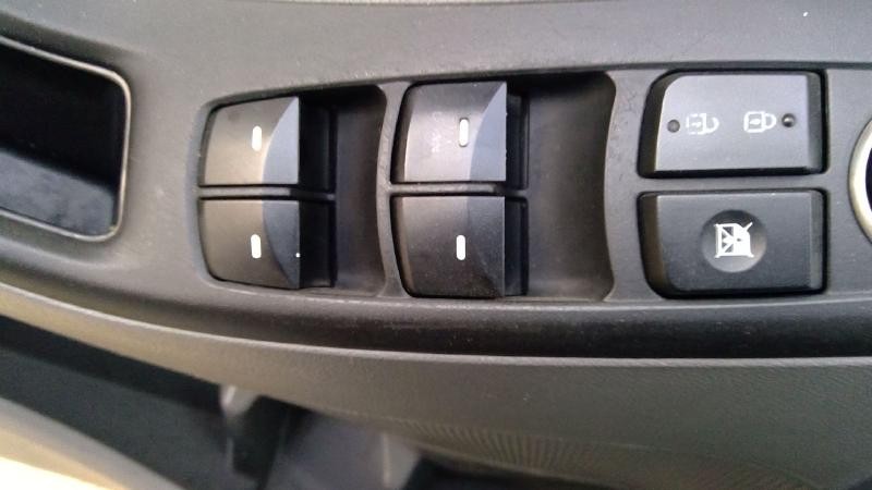 Door Switch Front HYUNDAI ELANTRA 14 15 16