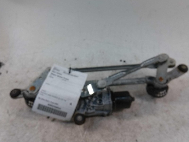 2021 Nissan Versa Wiper Motor OEM 288005EE0A Silver 67K Miles