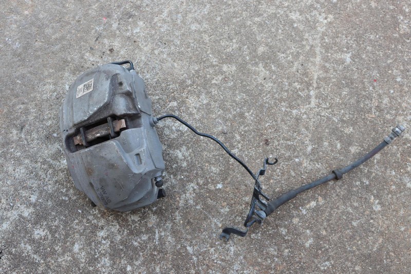 2018-2022 AUDI A5 QUATTRO FRONT RIGHT PASSENGER SIDE BRAKE CALIPER W/ HOSE OEM