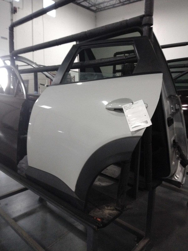 2016 Mazda CX-3 Left Rear Door Silver Good Condition No Rust 4DR SUV