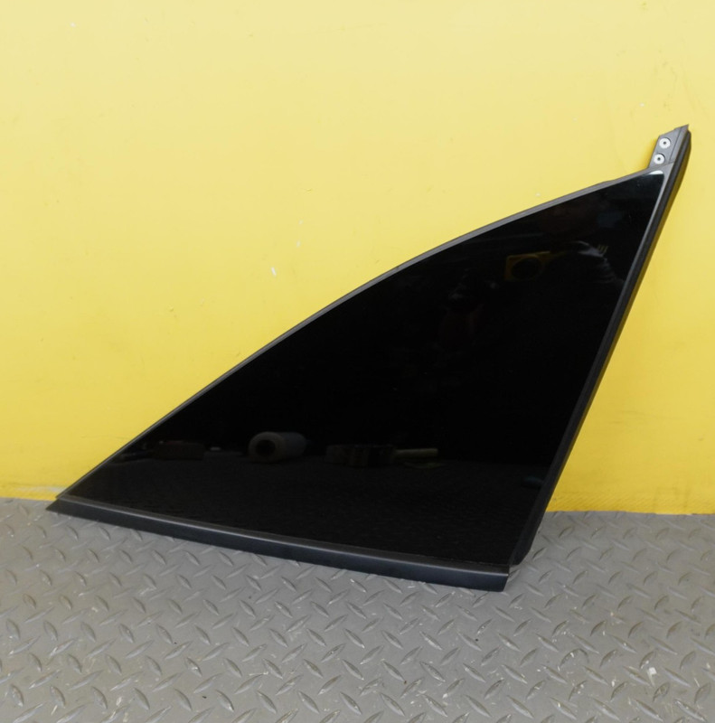 2022-2024 HYUNDAI TUCSON REAR RIGHT SIDE QUARTER WINDOW GLASS OEM 87820N9010