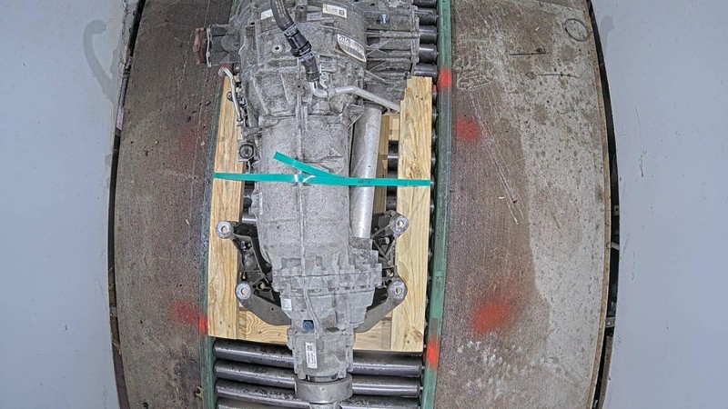 2015 Audi A6 4WD Automatic Transmission Assembly OEM 116K Miles Blue