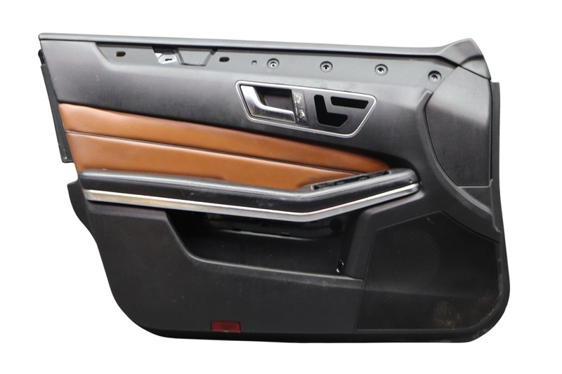 14-16 Mercedes W212 E400 E350 E550 Front Left Side Interior Door Panel Oem