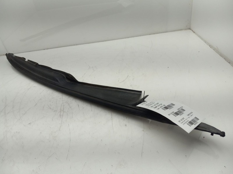 2007 LEXUS GS350 DRIVER SIDE FENDER SEAL COVER