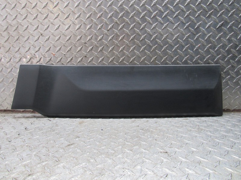 2012-2014 JEEP PATRIOT LEFT REAR DRIVER DOOR TRIM MOLDING BLACK TEXTURED