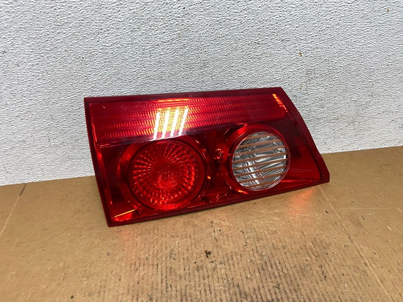 2006 - 2010 Toyota Sienna Left Driver Lh Side Inner Tail Light Oem AE0615 LK