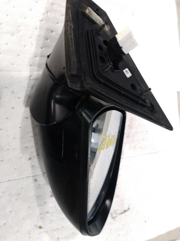 2020 Hyundai Elantra Right Door Mirror Assembly Silver OEM Used 649334