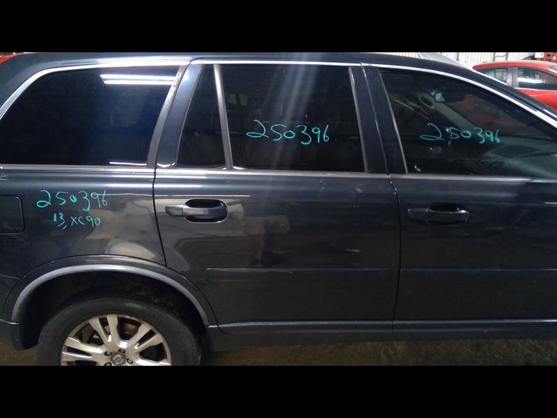 Passenger Right Rear Side Door Hardened Fits 03-14 VOLVO XC90 1672718