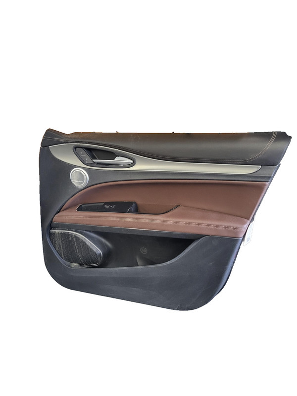 Used Oem Alfa Romeo Front Right Passenger Door Trim Panel for 2017-2019 Stelvio